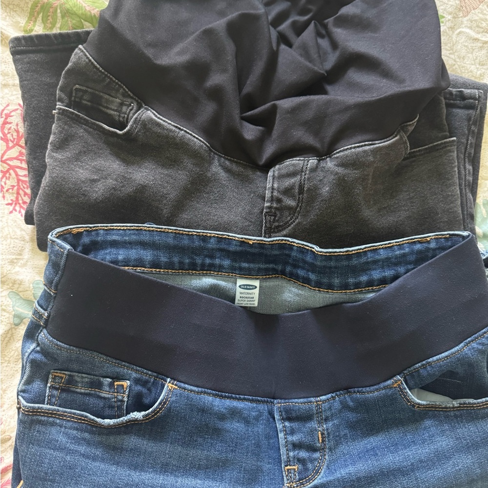 Maternity pants bundles / Size 4